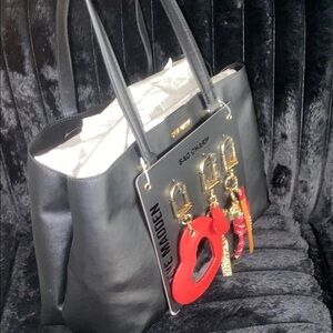 Steve Madden Black Tote with Bag-charm Set NWT
